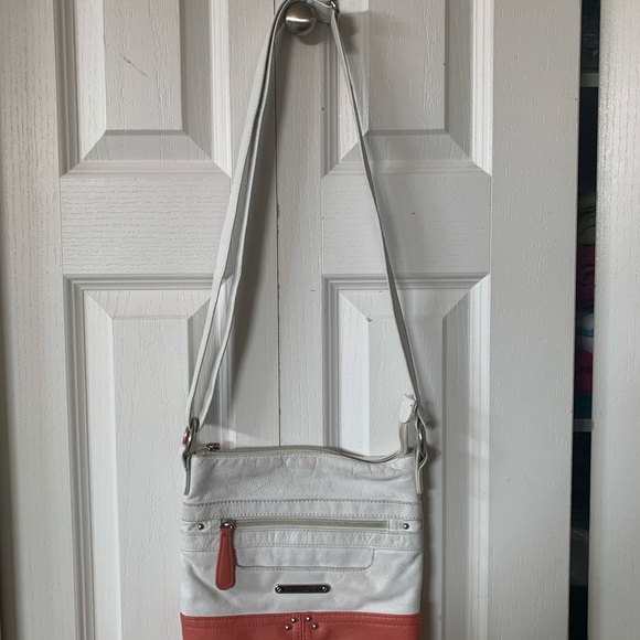 Stone Mountain Leather Bag - Picture 3 of 4